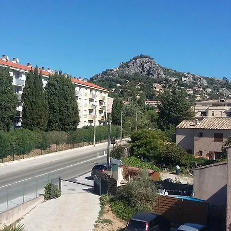 Beau T2 Scandinave Proche Centre Ville Hyères